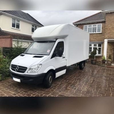 U Movers UK